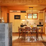 Chalé La Tintaz By Interhome